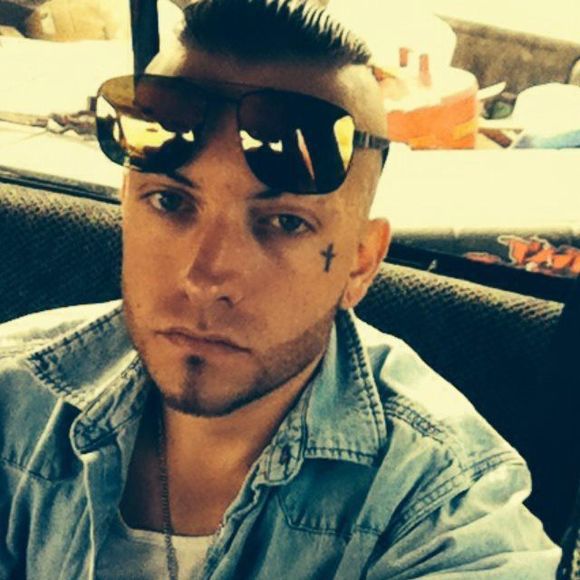 Meet your Posher, Darren - Picture 1 of 1